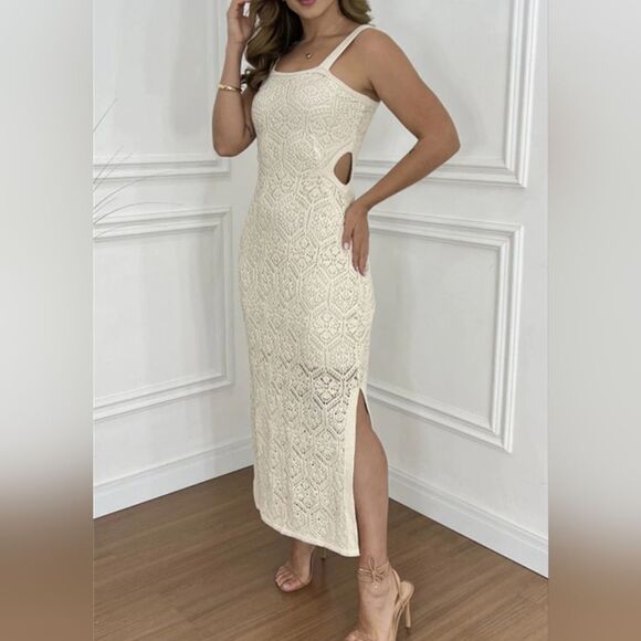 Elegant Cream Lace Women’s Dress Cutout Side Slit Maxi Tank Dress - Picture 5 of 7